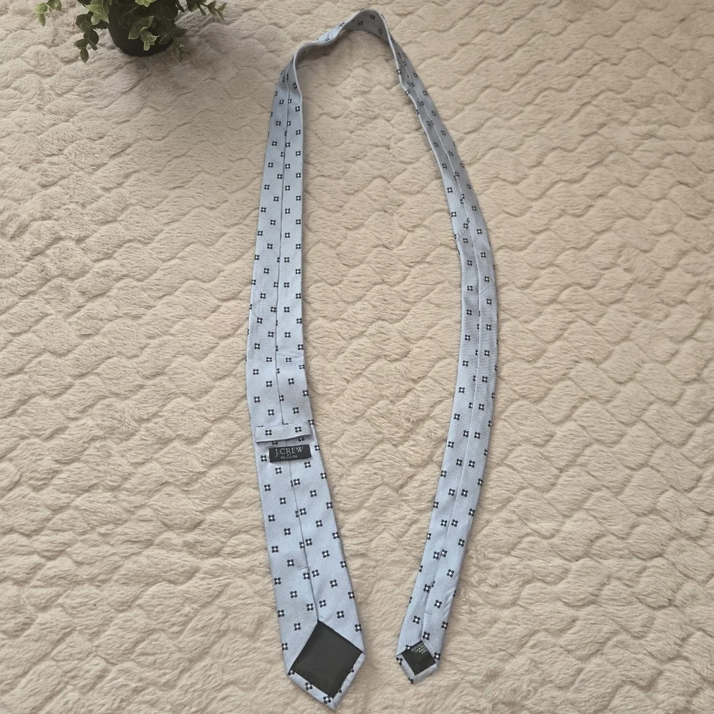 J. Crew Blue Geo Floral Silk Skinny Tie
